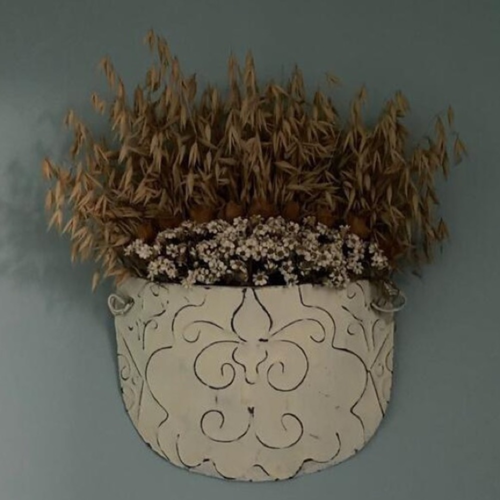 Farmhouse wall decor